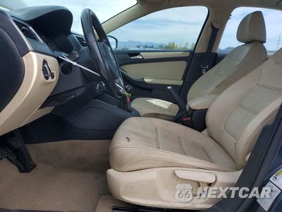 Zdjęcie 7 z 12 samochodu: 2011 VOLKSWAGEN JETTA SE VIN:3VWBZ7AJ0BM019112 - miniatura