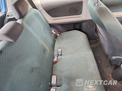 Zdjęcie 10 z 13 samochodu: 2008 TOYOTA YARIS BASE VIN:JTDJT923185165576 - miniatura