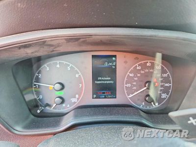 Zdjęcie 9 z 12 samochodu: 2025 TOYOTA COROLLA CROSS HYBRID NIGHTSHADE VIN:7MUFBABG4SV075519 - miniatura