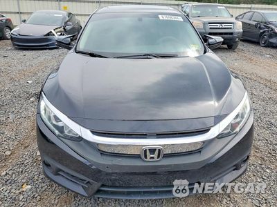 Piąte zdjęcie samochodu w środku: 2017 HONDA CIVIC EX VIN:2HGFC1F3XHH654604 - miniatura
