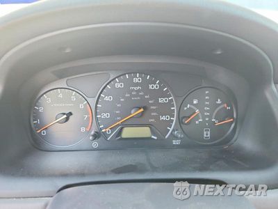 Zdjęcie 9 z 12 samochodu: 2001 HONDA ACCORD VALUE VIN:1HGCF86661A046578 - miniatura