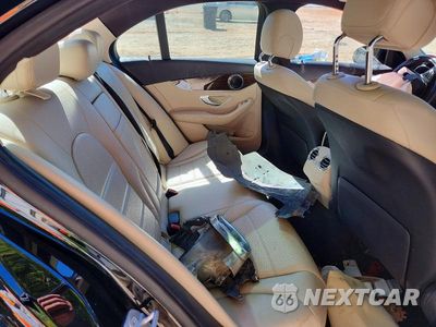 Zdjęcie 10 z 12 samochodu: 2016 MERCEDES-BENZ C 300 4MATIC VIN:WDDWF4KB6GR132495 - miniatura