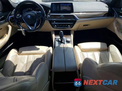 Zdjęcie 8 z 12 samochodu: 2019 BMW 530 I VIN:WBAJA5C59KWW18744 - miniatura