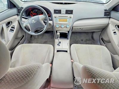 Zdjęcie 8 z 12 samochodu: 2008 TOYOTA CAMRY LE VIN:4T1BE46K68U769967 - miniatura