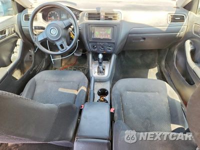Zdjęcie 8 z 12 samochodu: 2014 VOLKSWAGEN JETTA BASE VIN:3VW2K7AJ5EM408580 - miniatura