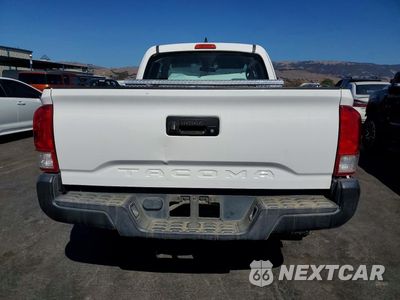 Zdjęcie 6 z 12 samochodu: 2017 TOYOTA TACOMA SR VIN:5TFRX5GN2HX077425 - miniatura