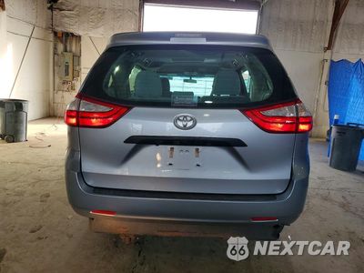 Zdjęcie 6 z 13 samochodu: 2015 TOYOTA SIENNA L 7-PASSENGER VIN:5TDZK3DC4FS543770 - miniatura