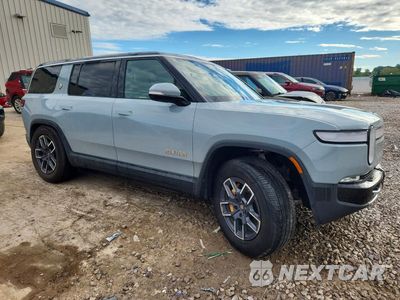 Czwarte zdjęcie samochodu z boku: 2023 RIVIAN R1S ADVENTURE VIN:7PDSGABA7PN004553 - miniatura