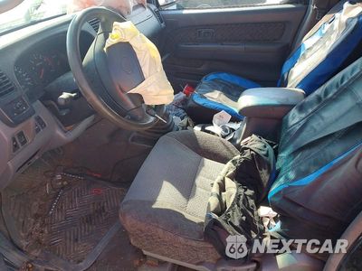 Zdjęcie 7 z 12 samochodu: 2000 NISSAN XTERRA XE-V6 VIN:5N1ED28T9YC502371 - miniatura