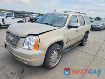 2012 GMC YUKON SLT 1GKS1CE05CR108246 - główne zdjęcie licytacji z USA - miniatura