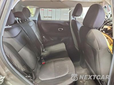 Zdjęcie 11 z 14 samochodu: 2016 KIA SOUL BASE VIN:KNDJN2A29G7374657 - miniatura