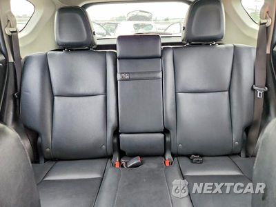 Zdjęcie 10 z 14 samochodu: 2017 TOYOTA RAV4 HV LIMITED VIN:JTMDJREV5HD146499 - miniatura