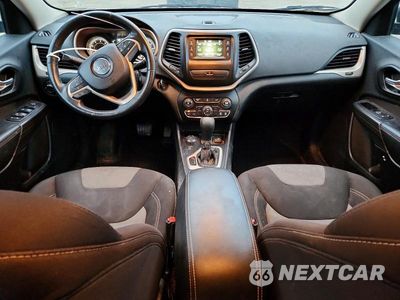 Zdjęcie 8 z 13 samochodu: 2016 JEEP CHEROKEE SPORT VIN:1C4PJMAB4GW182926 - miniatura