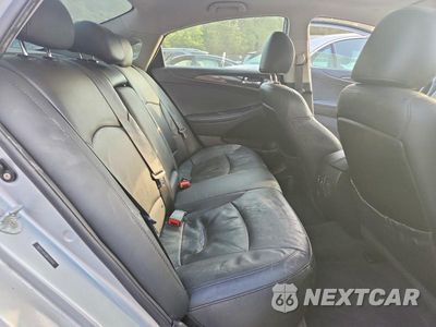 Zdjęcie 10 z 13 samochodu: 2011 HYUNDAI SONATA LIMITED VIN:5NPEC4AC8BH229416 - miniatura