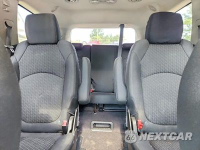Zdjęcie 10 z 13 samochodu: 2011 CHEVROLET TRAVERSE LT VIN:1GNKRGED1BJ211781 - miniatura