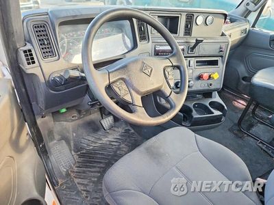 Zdjęcie 8 z 13 samochodu: 2020 INTERNATIONAL LT625 SEMI TRUCK VIN:3HCDZAPR9LL307131 - miniatura