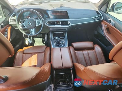 Zdjęcie 8 z 12 samochodu: 2022 BMW X7 M50I VIN:5UXCX6C0XN9M42616 - miniatura
