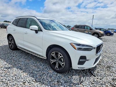 Czwarte zdjęcie samochodu z boku: 2022 VOLVO XC60 B5 MOMENTUM VIN:YV4L12RKXN1988204 - miniatura