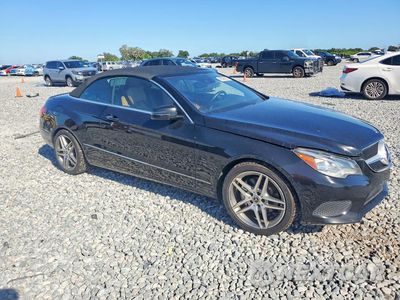 Czwarte zdjęcie samochodu z boku: 2014 MERCEDES-BENZ E 350 VIN:WDDKK5KF1EF231923 - miniatura