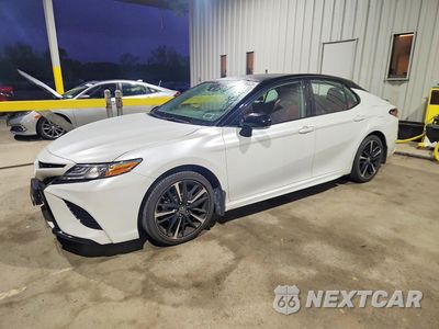 2019 TOYOTA CAMRY XSE 4T1B61HK2KU244663 - główne zdjęcie licytacji z USA - miniatura