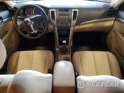 Zdjęcie 8 z 12 samochodu: 2009 HYUNDAI SONATA GLS VIN:5NPET46C19H550233 - miniatura