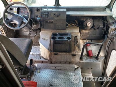 Zdjęcie 8 z 13 samochodu: 2021 FREIGHTLINER MT45G CHASSIS DELIVERY TRUCK VIN:4UZAC2EA8MCML0934 - miniatura