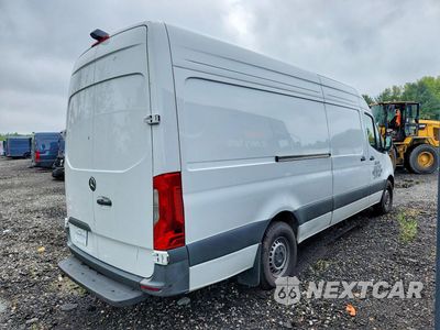 Trzecie zdjęcie samochodu z tyłu: 2024 MERCEDES-BENZ SPRINTER 2500 DELIVERY VAN VIN:W1Y4NCHY5RT175351 - miniatura