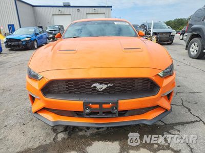 Piąte zdjęcie samochodu w środku: 2021 FORD MUSTANG VIN:1FA6P8TH0M5151926 - miniatura