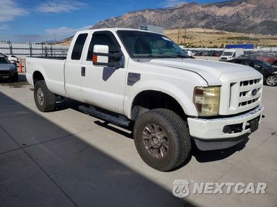 Czwarte zdjęcie samochodu z boku: 2008 FORD F250 SUPER DUTY VIN:1FTSX215X8EC14549 - miniatura