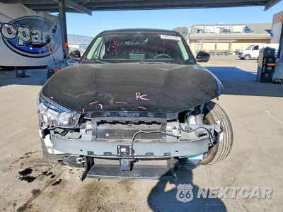 Piąte zdjęcie samochodu w środku: 2021 FORD MUSTANG MACH-E PREMIUM VIN:3FMTK3R70MMA57984 - miniatura