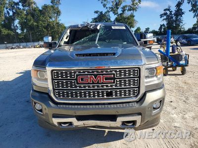 Piąte zdjęcie samochodu w środku: 2018 GMC SIERRA K2500 DENALI VIN:1GT12UEY7JF116363 - miniatura