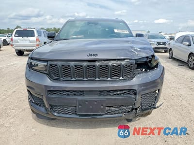 Piąte zdjęcie samochodu w środku: 2024 JEEP GRAND CHEROKEE L LAREDO VIN:1C4RJJAG4R8626932 - miniatura