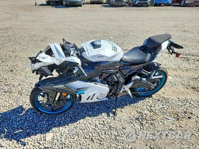 Trzecie zdjęcie samochodu z tyłu: 2026 CF MOTO 675SS VIN:LCEPEVLP4T6003670 - miniatura