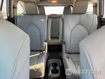 Zdjęcie 10 z 13 samochodu: 2020 TOYOTA HIGHLANDER XLE VIN:5TDGZRAH2LS021513 - miniatura