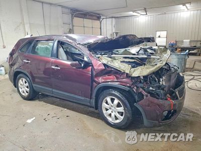 Czwarte zdjęcie samochodu z boku: 2013 KIA SORENTO LX VIN:5XYKT3A62DG310574 - miniatura