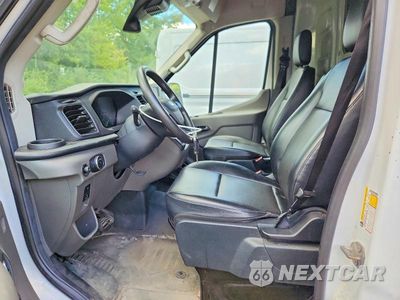 Zdjęcie 7 z 13 samochodu: 2022 FORD TRANSIT 250 DELIVERY VAN VIN:1FTBR1C80NKA39642 - miniatura