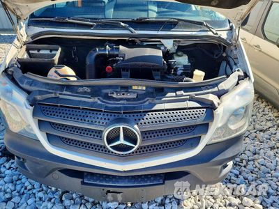 Zdjęcie 11 z 12 samochodu: 2015 MERCEDES-BENZ SPRINTER 2500 DELIVERY VAN VIN:WD3PE8DB0FP129960 - miniatura