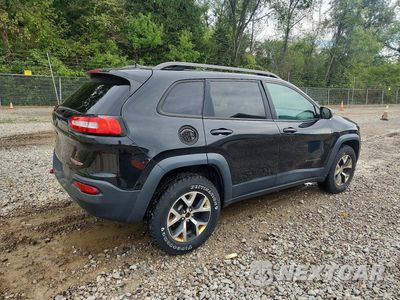 Trzecie zdjęcie samochodu z tyłu: 2015 JEEP CHEROKEE TRAILHAWK VIN:1C4PJMBB0FW601545 - miniatura