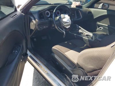 Zdjęcie 8 z 12 samochodu: 2019 DODGE CHALLENGER R/T SCAT PACK VIN:2C3CDZFJ6KH749944 - miniatura