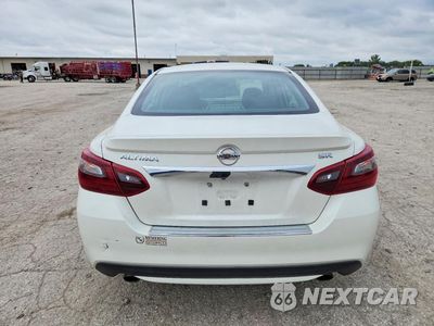 Zdjęcie 6 z 12 samochodu: 2017 NISSAN ALTIMA 2.5 SR VIN:1N4AL3APXHC148293 - miniatura