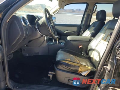 Zdjęcie 7 z 14 samochodu: 2007 FORD EXPLORER XLT VIN:1FMEU63E17UA62672 - miniatura