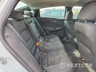 Zdjęcie 10 z 12 samochodu: 2018 CHEVROLET MALIBU LS VIN:1G1ZB5STXJF288977 - miniatura