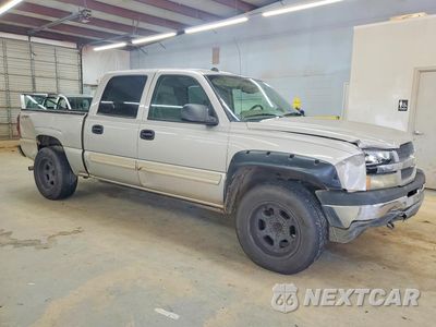 Czwarte zdjęcie samochodu z boku: 2004 CHEVROLET SILVERADO C1500 VIN:2GCEC13T541429346 - miniatura