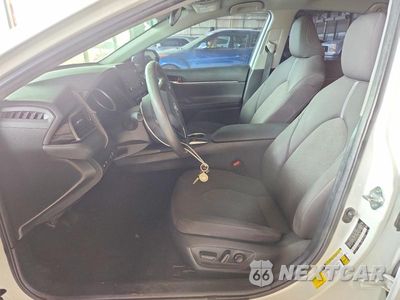 Zdjęcie 7 z 12 samochodu: 2022 TOYOTA CAMRY LE VIN:4T1C11AK4NU695451 - miniatura