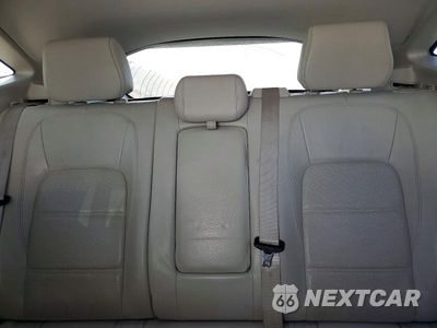 Zdjęcie 10 z 13 samochodu: 2018 JAGUAR E-PACE S VIN:SADFJ2FX4J1Z05008 - miniatura