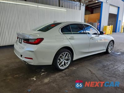 Trzecie zdjęcie samochodu z tyłu: 2026 BMW 330XI VIN:3MW89CW00T8G53341 - miniatura
