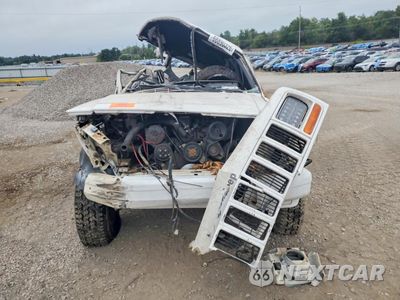 Piąte zdjęcie samochodu w środku: 1998 JEEP CHEROKEE SPORT VIN:1J4FJ68S5WL207405 - miniatura