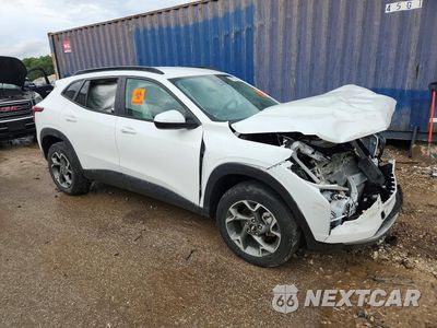 Czwarte zdjęcie samochodu z boku: 2024 CHEVROLET TRAX 1LT VIN:KL77LHE25RC129455 - miniatura