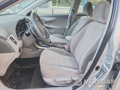 Zdjęcie 7 z 12 samochodu: 2009 TOYOTA COROLLA LE VIN:JTDBL40E499051674 - miniatura