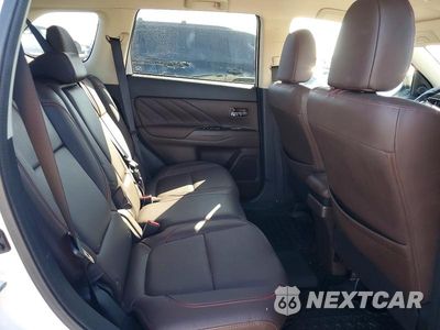 Zdjęcie 11 z 13 samochodu: 2018 MITSUBISHI OUTLANDER SE VIN:JA4J24A58JZ053178 - miniatura